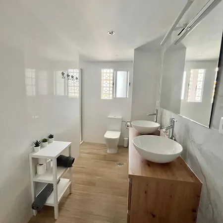 Arenales Del Sol, Alicante Apartment *